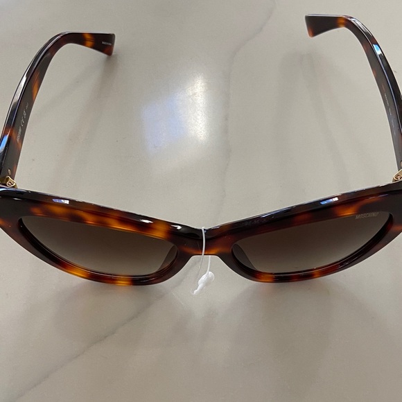 Moschino Brown Tortoise Women's Sunglasses Cat 2 - Picture 3 of 16